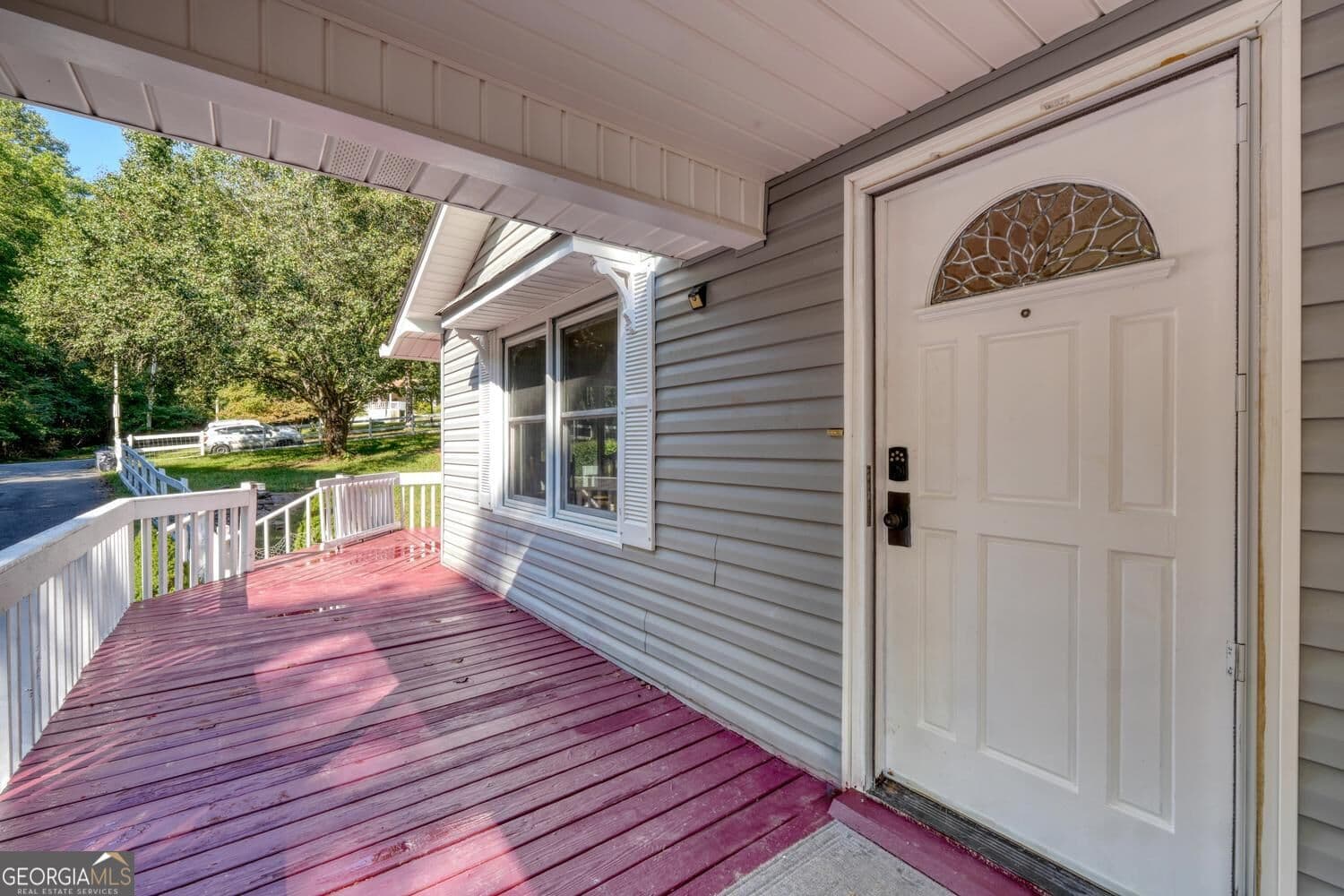 2 bedroom, 2.5 bathroom, 1,652 sq ft single family residence for sale at 6881 Wood Lake Circle, Young Harris, GA 30582 — photo 9