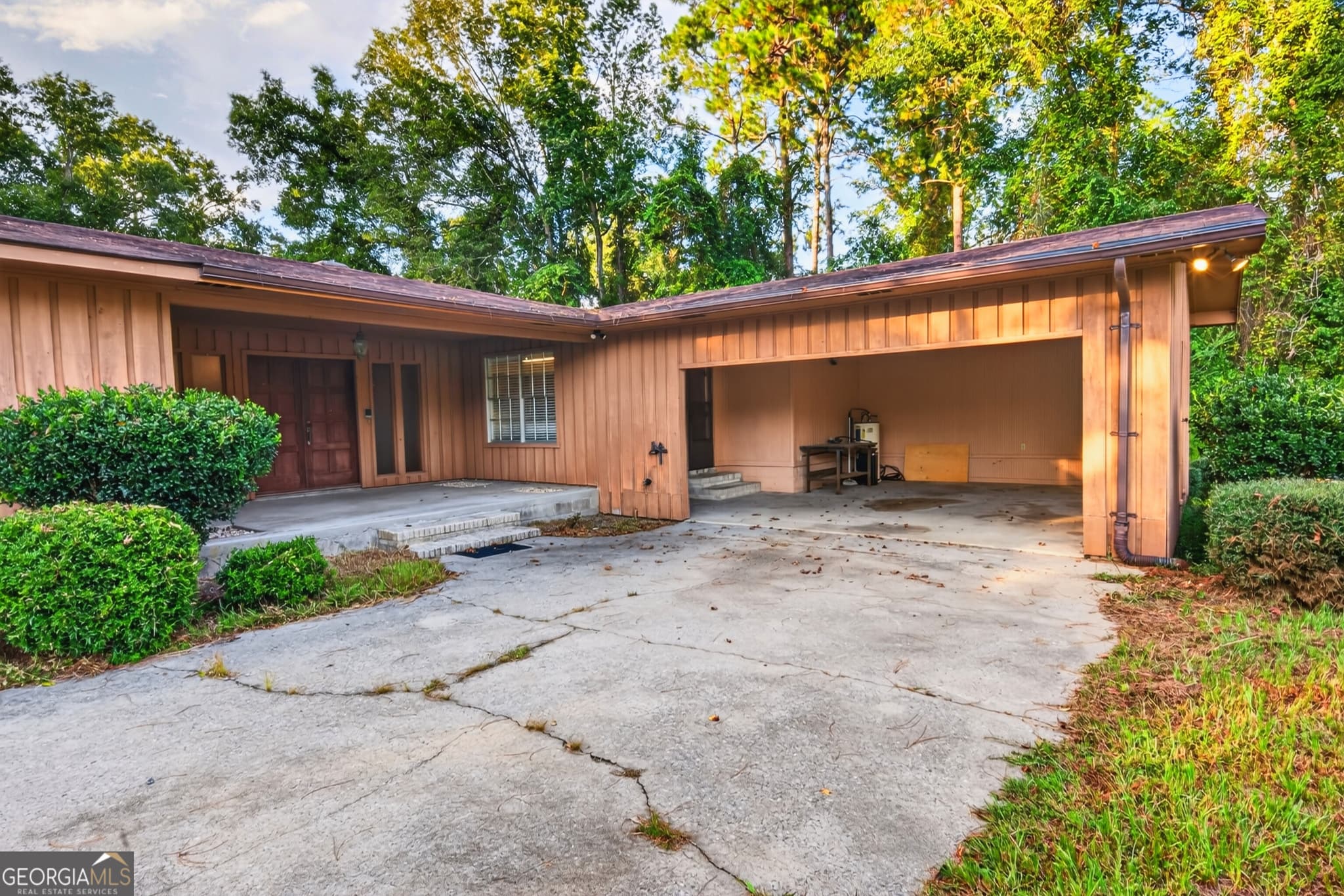 3 bedroom, 2.5 bathroom, 2,354 sq ft single family residence for sale at 9441 Hwy 169, Glennville, GA 30427 — photo 2