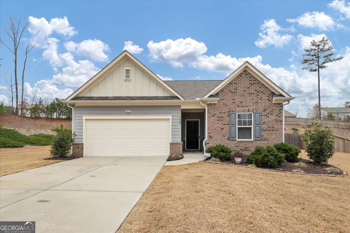 3 bedroom, 2 bathroom, 1,638 sq ft single family residence sold at 7250 Lacey Drive, Douglasville, GA 30134