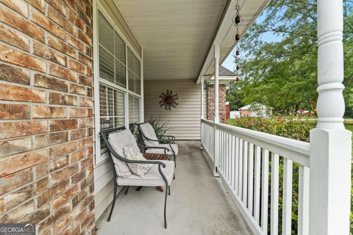 3 bedroom, 2 bathroom, 1,465 sq ft single family residence for sale at 5313 Mccall Road, Rincon, GA 31326 — photo 3