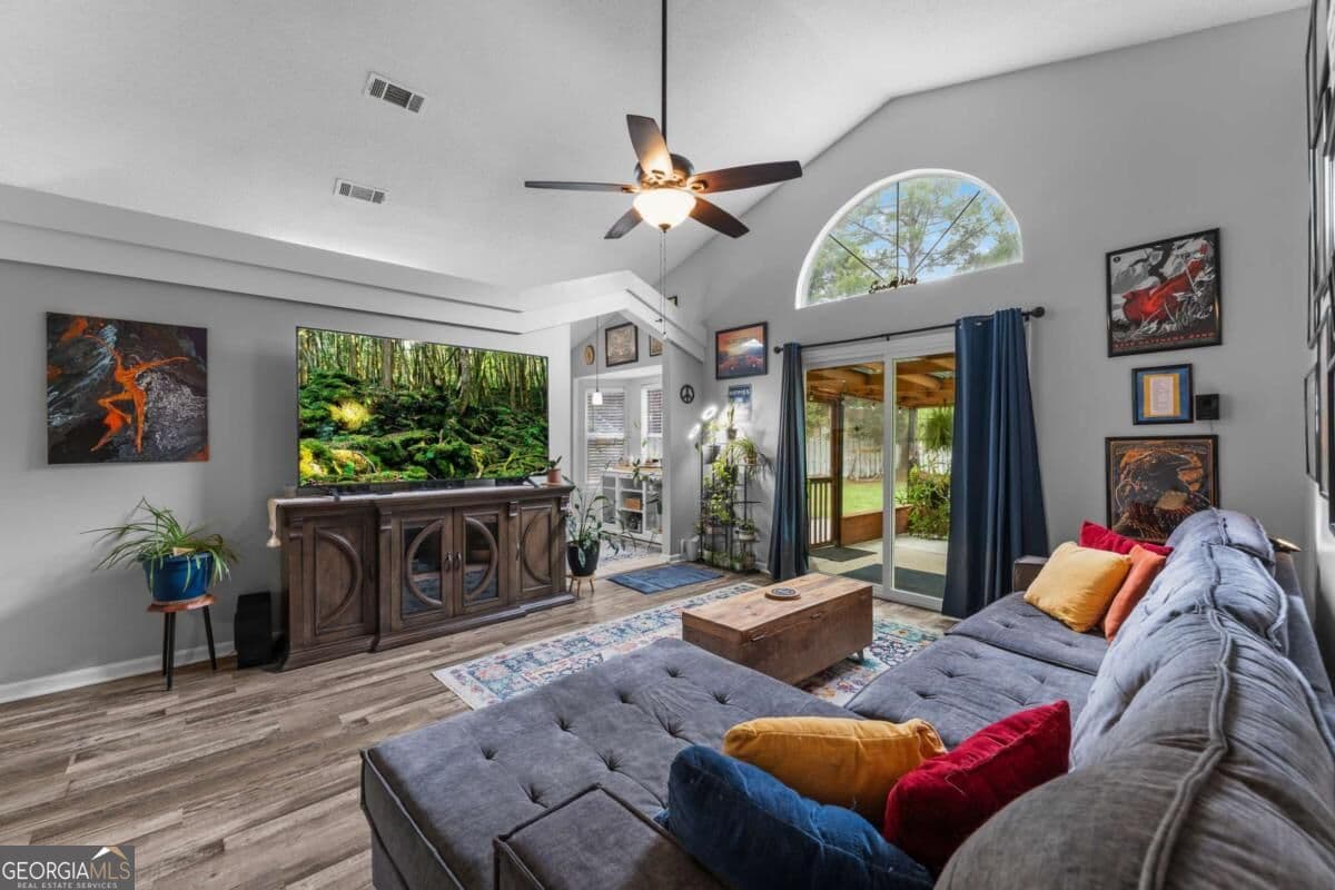 3 bedroom, 2 bathroom, 1,465 sq ft single family residence for sale at 5313 Mccall Road, Rincon, GA 31326 — photo 9