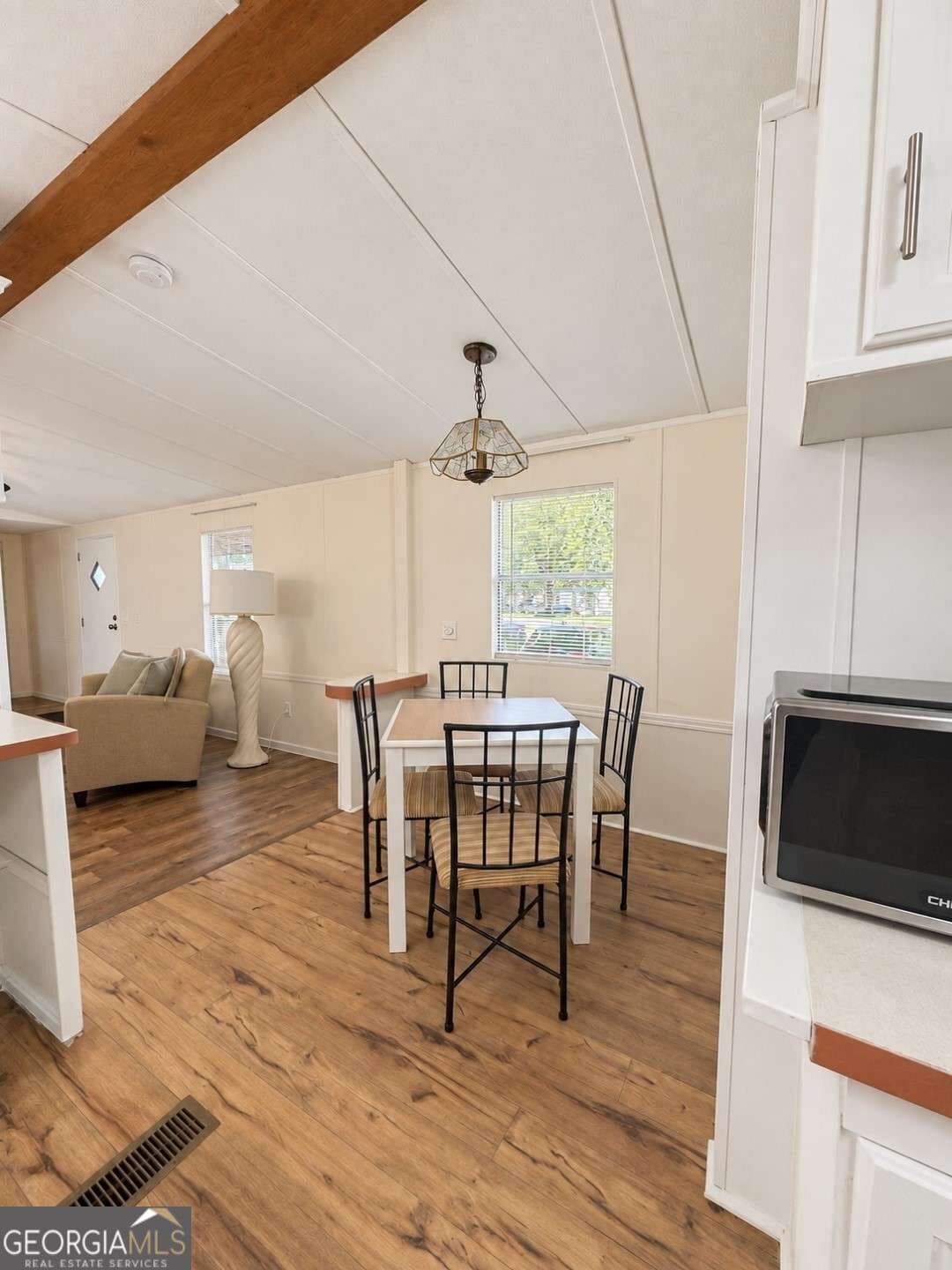 2 bedroom, 2 bathroom, 950 sq ft manufactured home,single family residence for rent at 201 Sloan Street, St. Marys, GA 31558 for $1,200 a month — photo 6