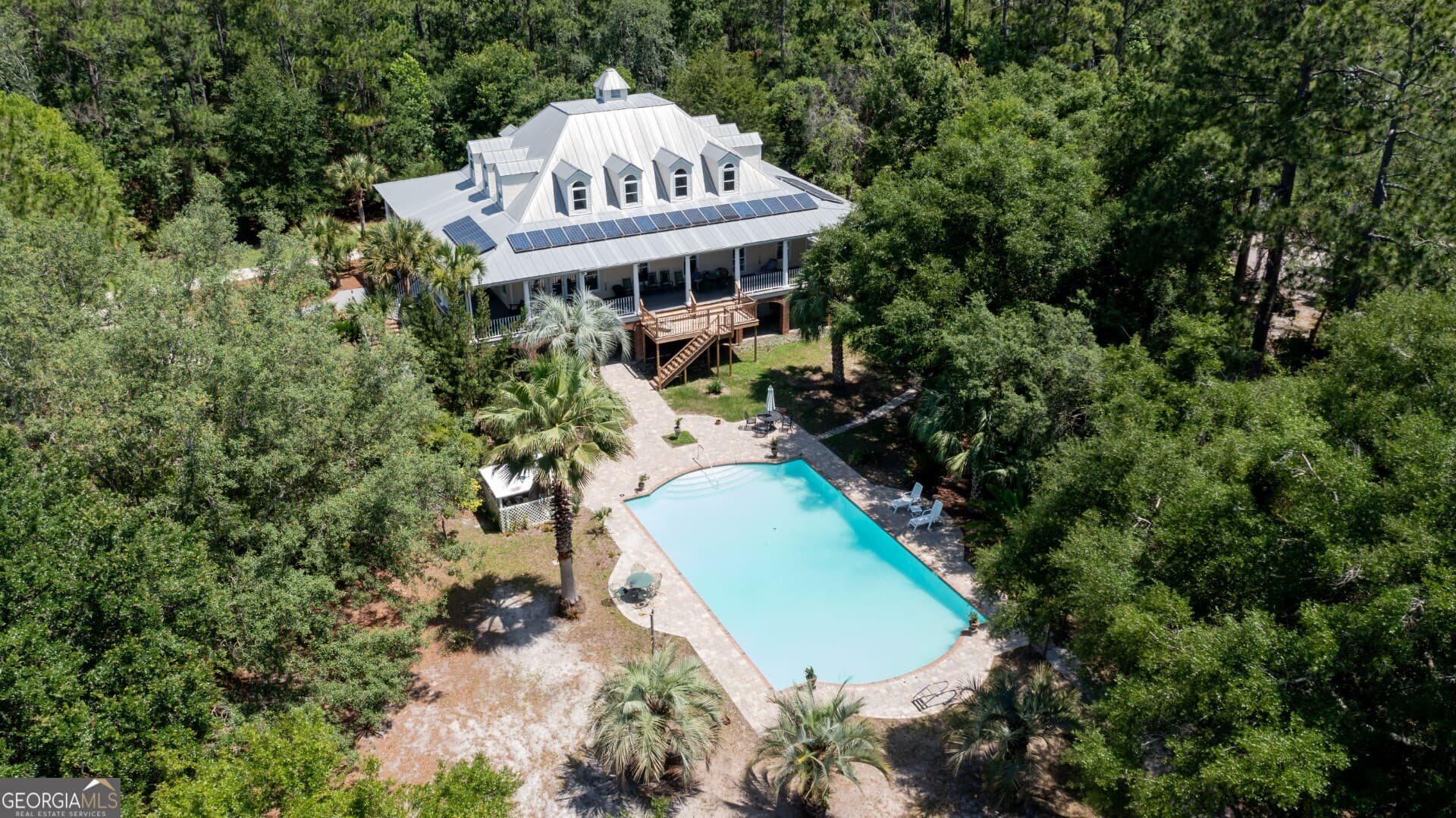 4 bedroom, 4 bathroom, 4,614 sq ft single family residence for sale at 613 Kings Way, St. Marys, GA 31558 — photo 2