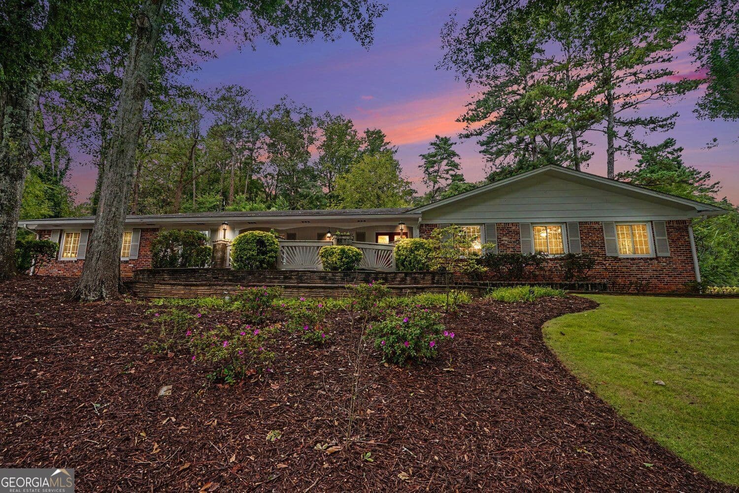 4 bedroom, 4 bathroom, 5,368 sq ft single family residence for sale at 2624 Leslie Drive, Atlanta, GA 30345 — photo 4