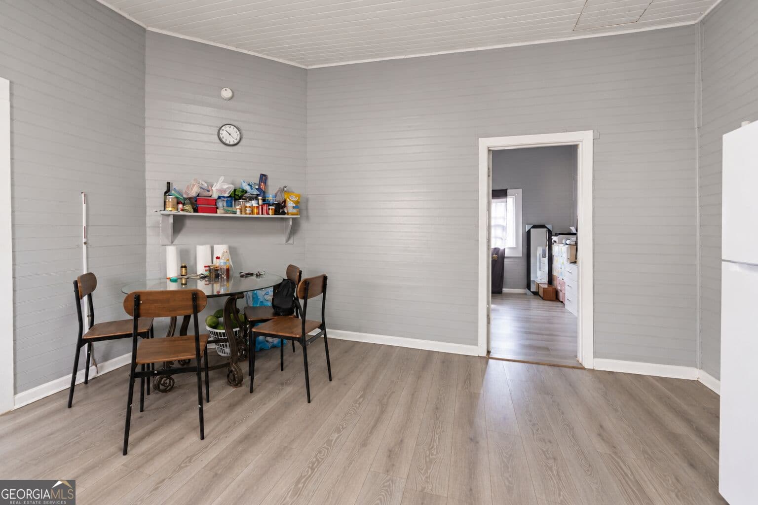 2 bedroom, 1 bathroom single family residence for sale at 324 W Line Street, Calhoun, GA 30701 — photo 4