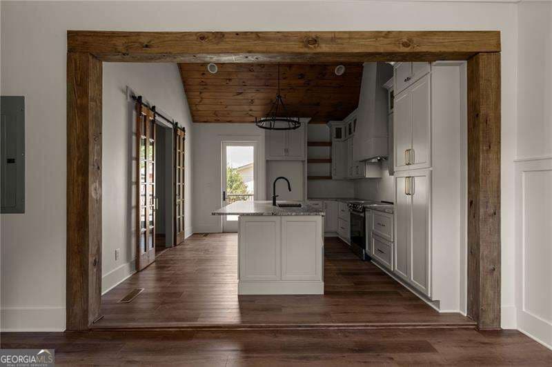 2 bedroom, 1 bathroom, 1,494 sq ft single family residence for sale at 237 N Erwin Street, Cartersville, GA 30120 — photo 9