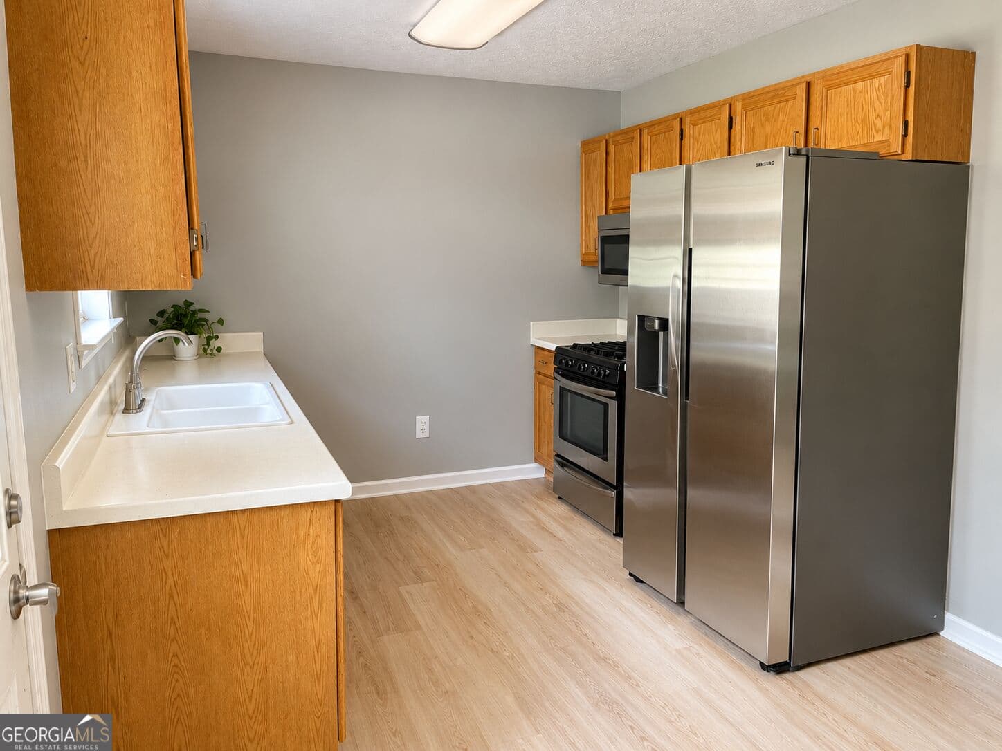 3 bedroom, 2 bathroom, 1,820 sq ft single family residence for sale at 266 Chancey Drive, Douglasville, GA 30134 — photo 6