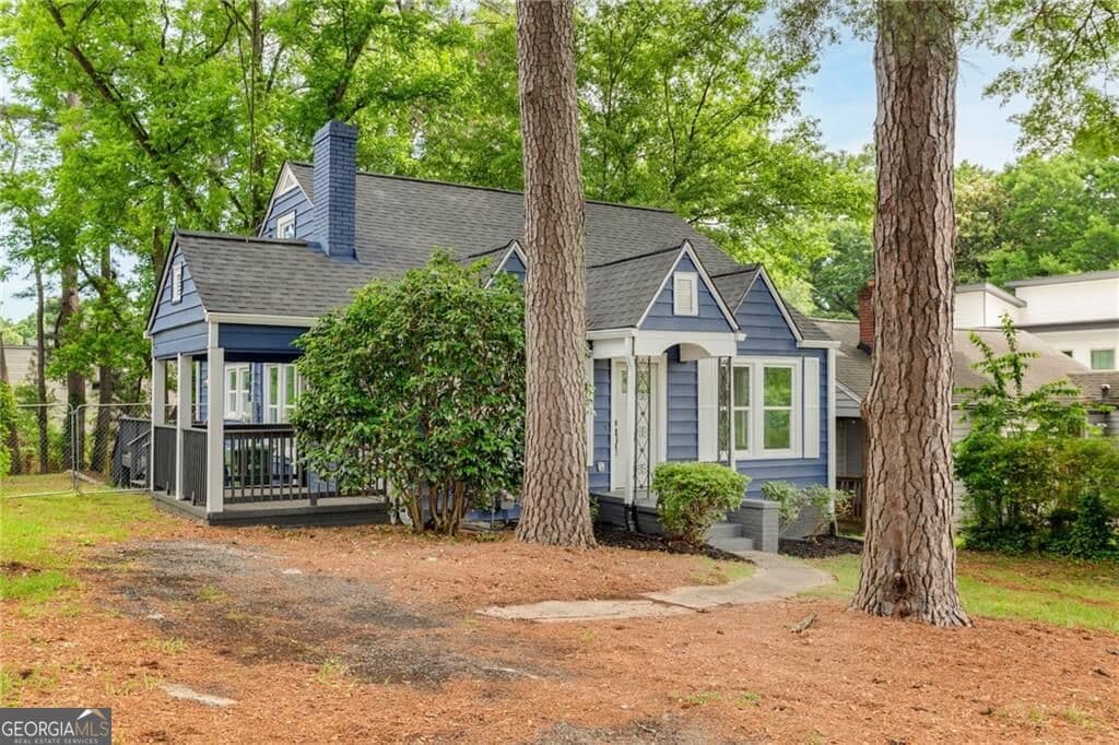 3 bedroom, 2 bathroom, 1,280 sq ft single family residence for sale at 1238 Trenton Street, Atlanta, GA 30316 — photo 3