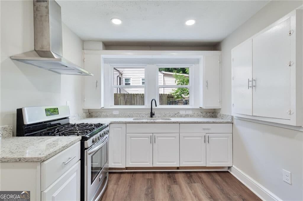 3 bedroom, 2 bathroom, 1,280 sq ft single family residence for sale at 1238 Trenton Street, Atlanta, GA 30316 — photo 8