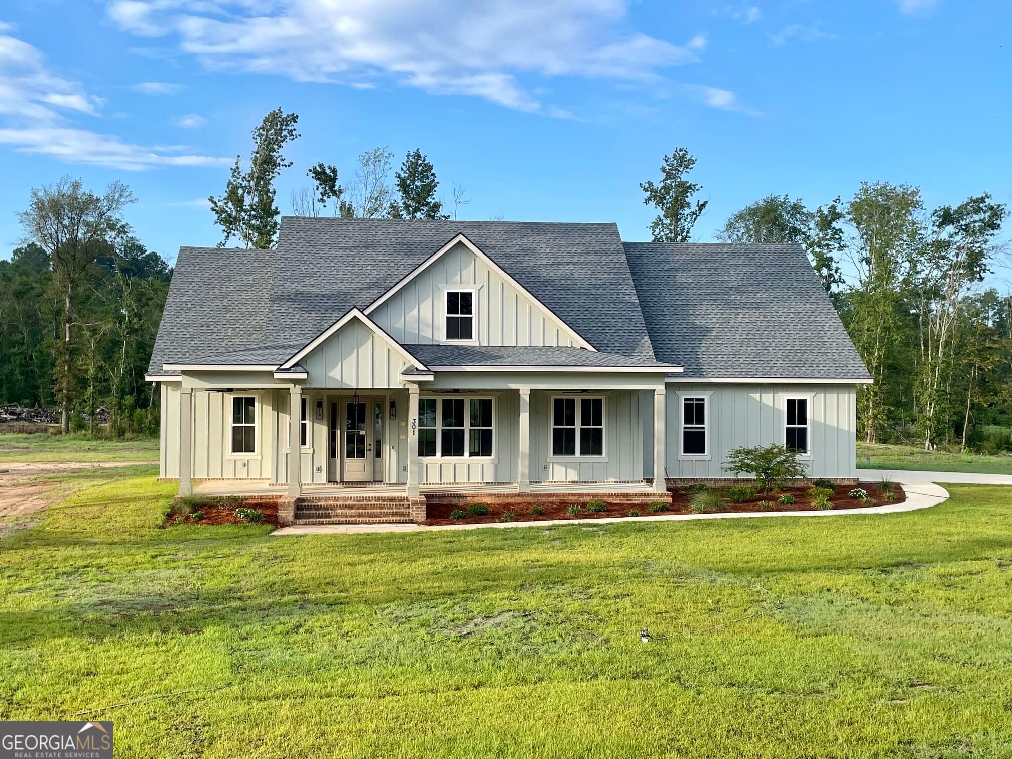 4 bedroom, 3 bathroom, 2,832 sq ft single family residence for rent at 301 Jericho Lane, Brooklet, GA 30415 for $3,500 a month — photo 2