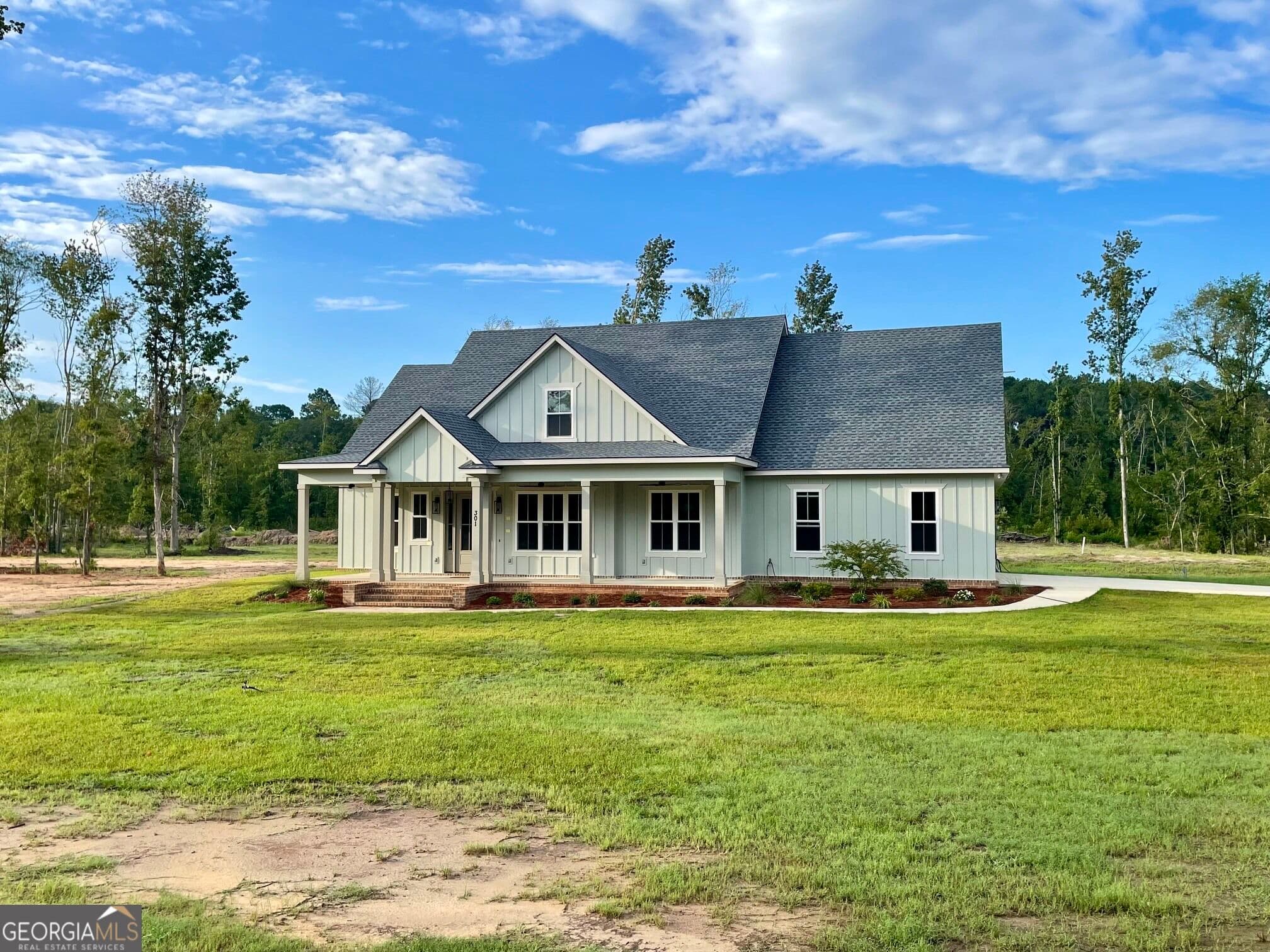 4 bedroom, 3 bathroom, 2,832 sq ft single family residence for rent at 301 Jericho Lane, Brooklet, GA 30415 for $3,500 a month — photo 3