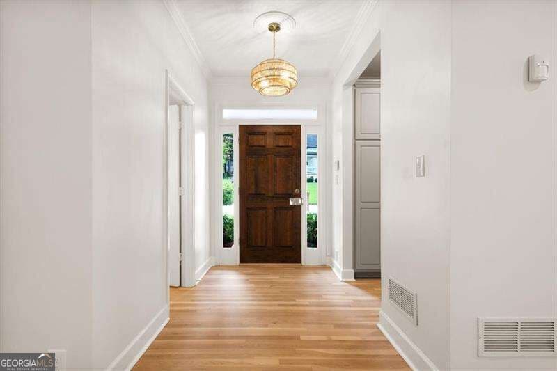 4 bedroom, 3.5 bathroom single family residence for rent at 2190 Stephen Long Drive, Atlanta, GA 30305 for $7,200 a month — photo 3