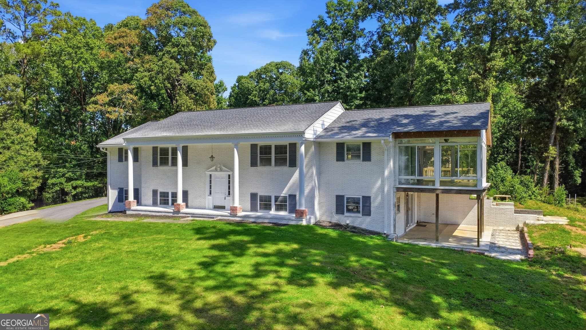 5 bedroom, 4 bathroom, 4,746 sq ft single family residence for sale at 3257 S Bay Drive, Jonesboro, GA 30236 — photo 2