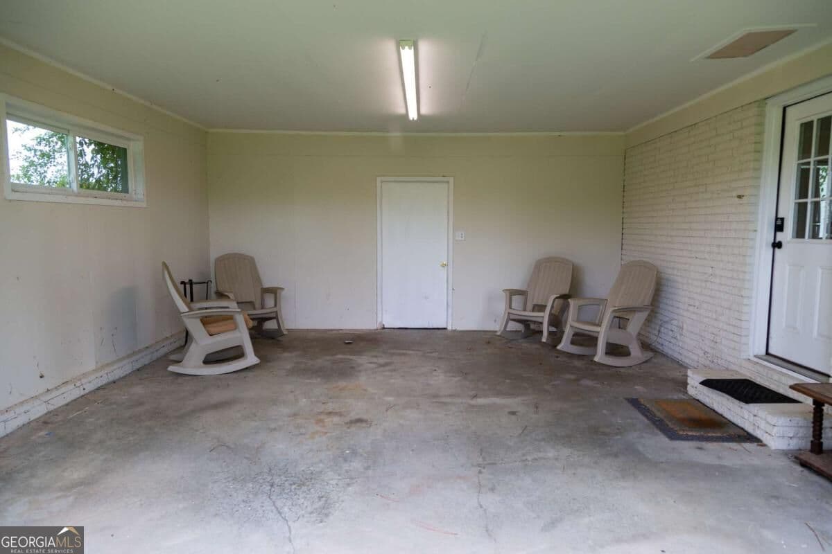 3 bedroom, 1 bathroom single family residence for sale at 2251 Zoar Road, Baxley, GA 31513 — photo 5
