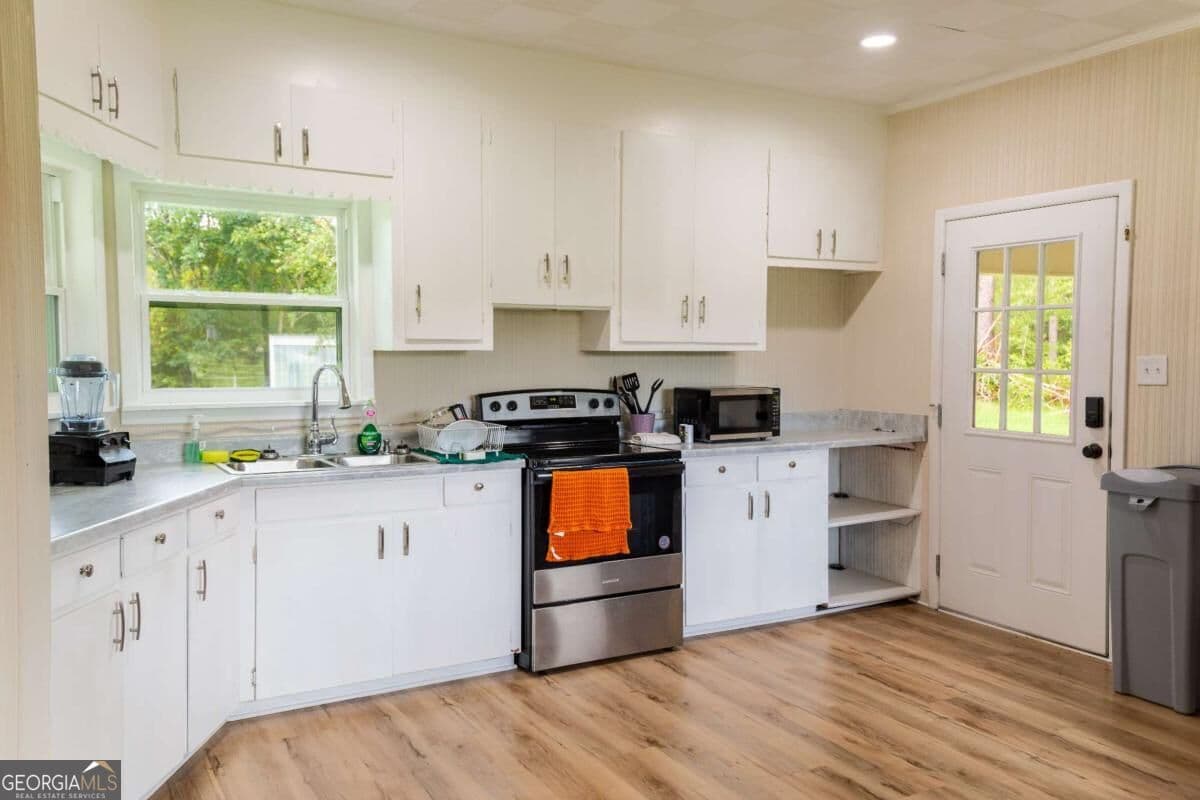 3 bedroom, 1 bathroom single family residence for sale at 2251 Zoar Road, Baxley, GA 31513 — photo 8