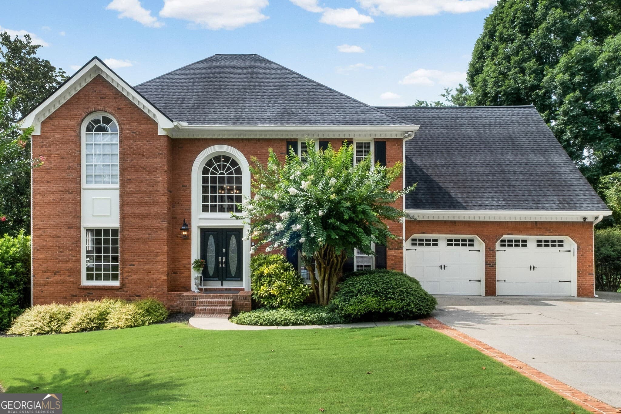 6 bedroom, 4 bathroom single family residence for sale at 122 N Lakeside Drive, Kennesaw, GA 30144 — photo 4