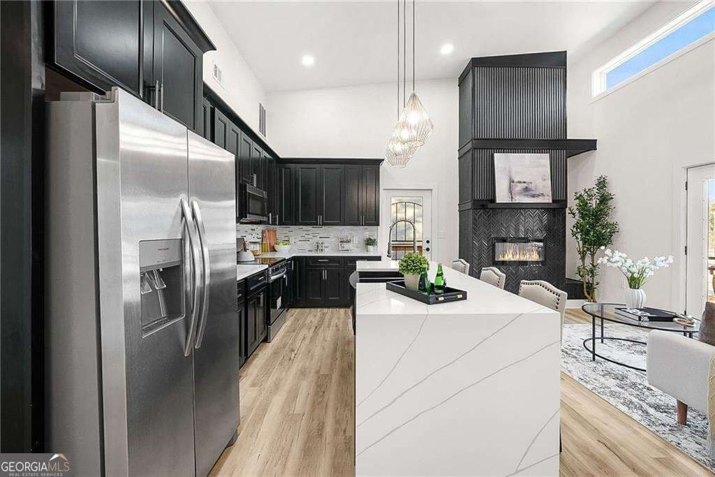4 bedroom, 3 bathroom, 2,380 sq ft single family residence for sale at 2847 Forrest Hills Drive, Atlanta, GA 30315 — photo 7