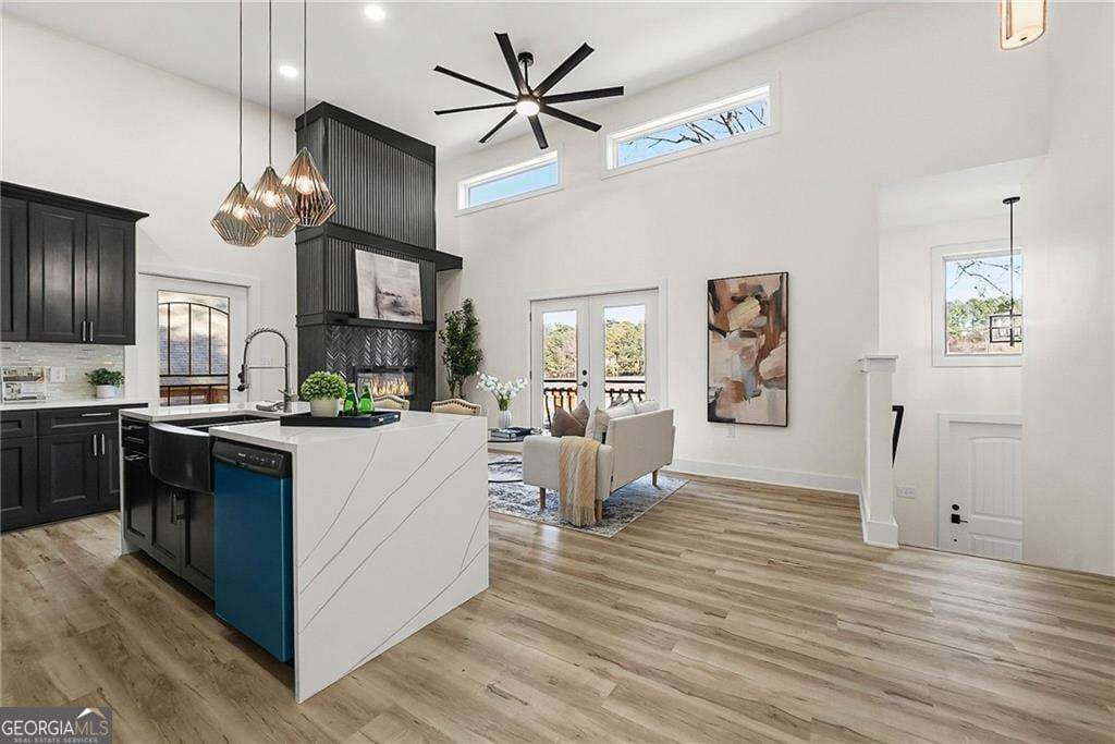 4 bedroom, 3 bathroom, 2,380 sq ft single family residence for sale at 2847 Forrest Hills Drive, Atlanta, GA 30315 — photo 9