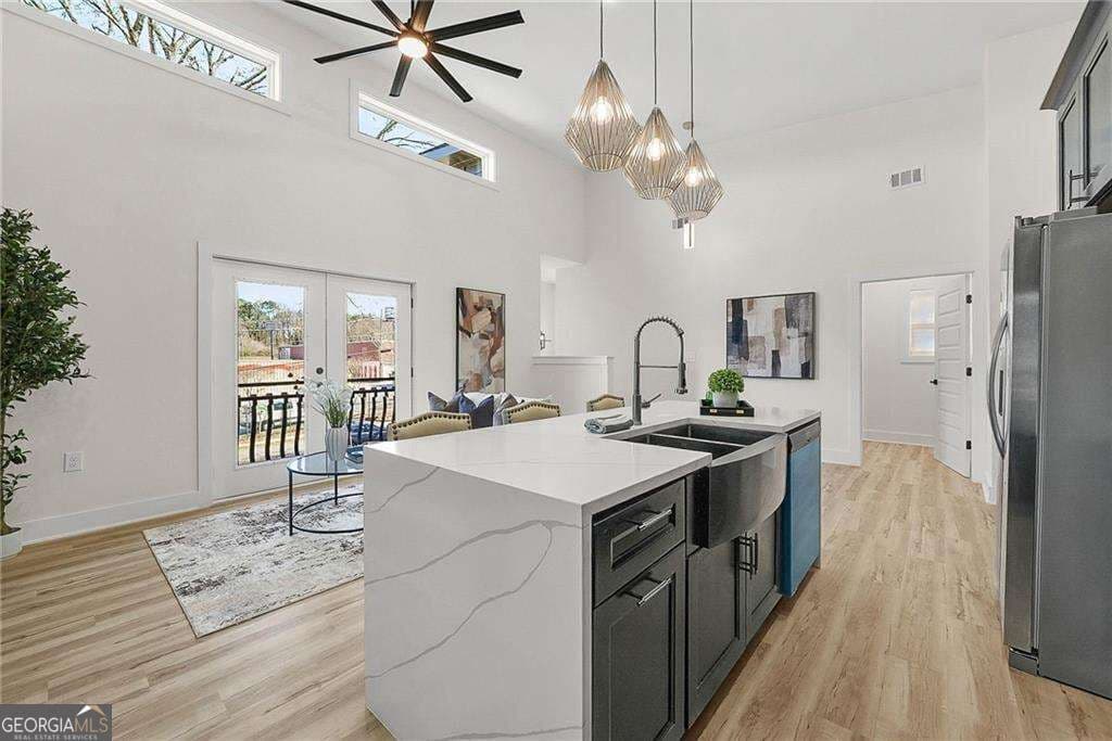 4 bedroom, 3 bathroom, 2,380 sq ft single family residence for sale at 2847 Forrest Hills Drive, Atlanta, GA 30315 — photo 10