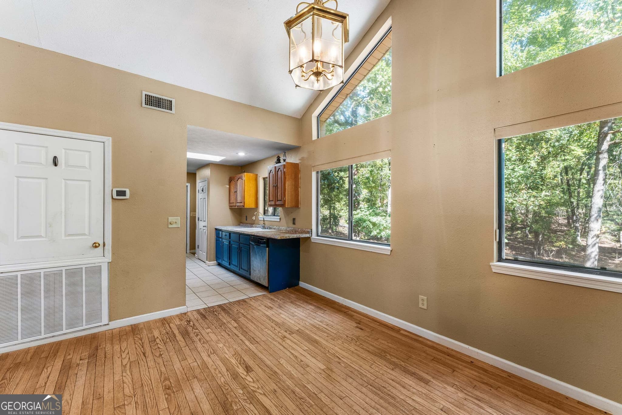 3 bedroom, 2 bathroom, 2,026 sq ft single family residence for sale at 1431 S Mountain Drive, Waverly Hall, GA 31831 — photo 6