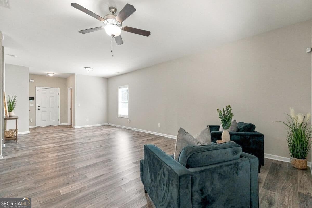 4 bedroom, 2.5 bathroom single family residence for sale at 601 Monticello Lane, Mcdonough, GA 30253 — photo 5