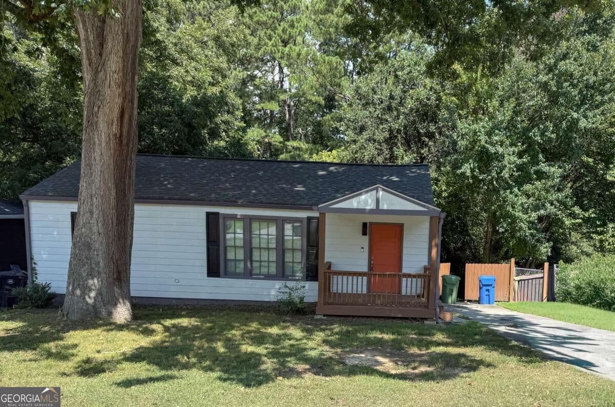 3 bedroom, 2 bathroom, 975 sq ft single family residence for rent at 2093 Verbena Street, Atlanta, GA 30314 for $1,950 a month — photo 1 of 1