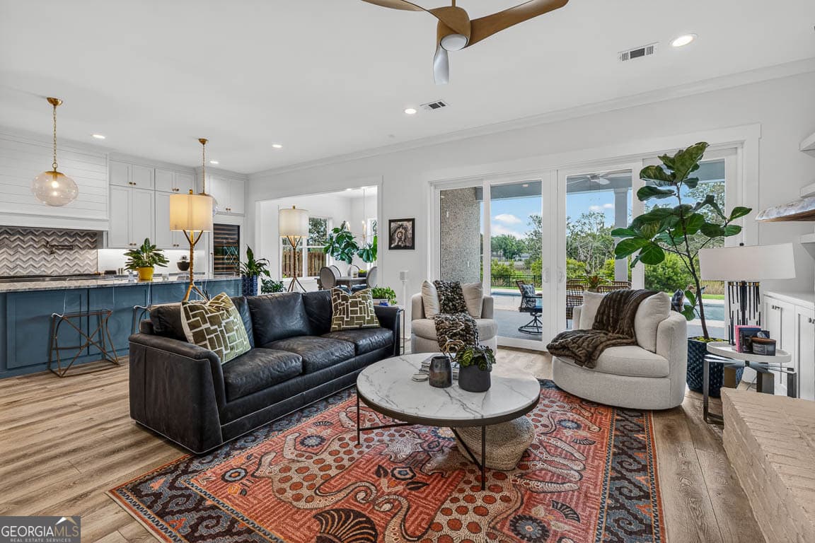 6 bedroom, 5.5 bathroom, 4,350 sq ft single family residence for sale at 28 Orchard Road, St. Simons, GA 31522 — photo 6