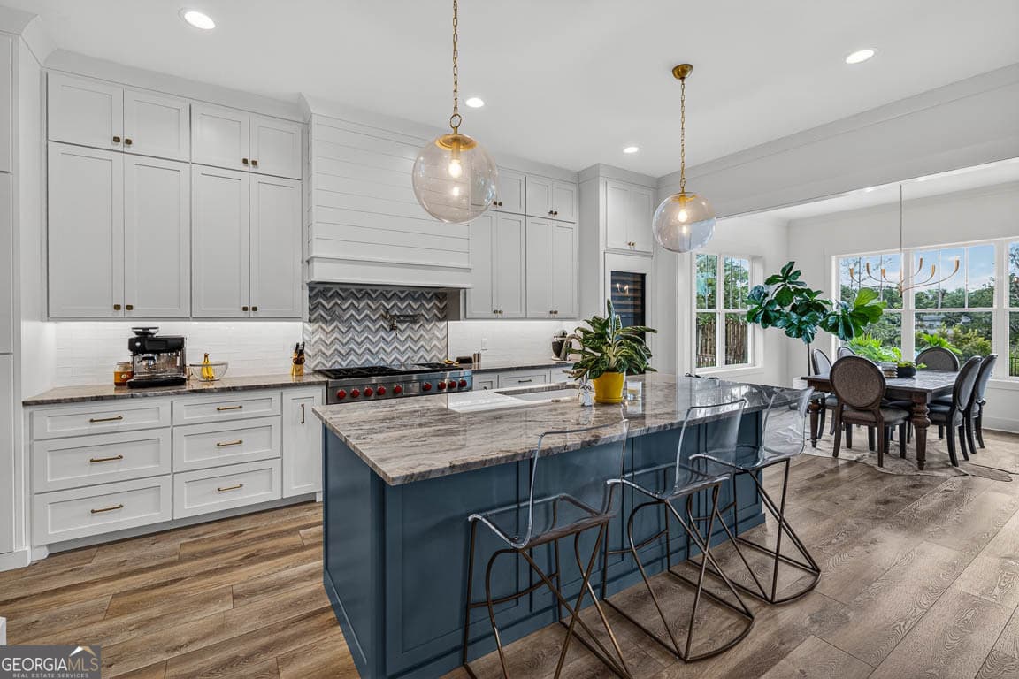 6 bedroom, 5.5 bathroom, 4,350 sq ft single family residence for sale at 28 Orchard Road, St. Simons, GA 31522 — photo 9