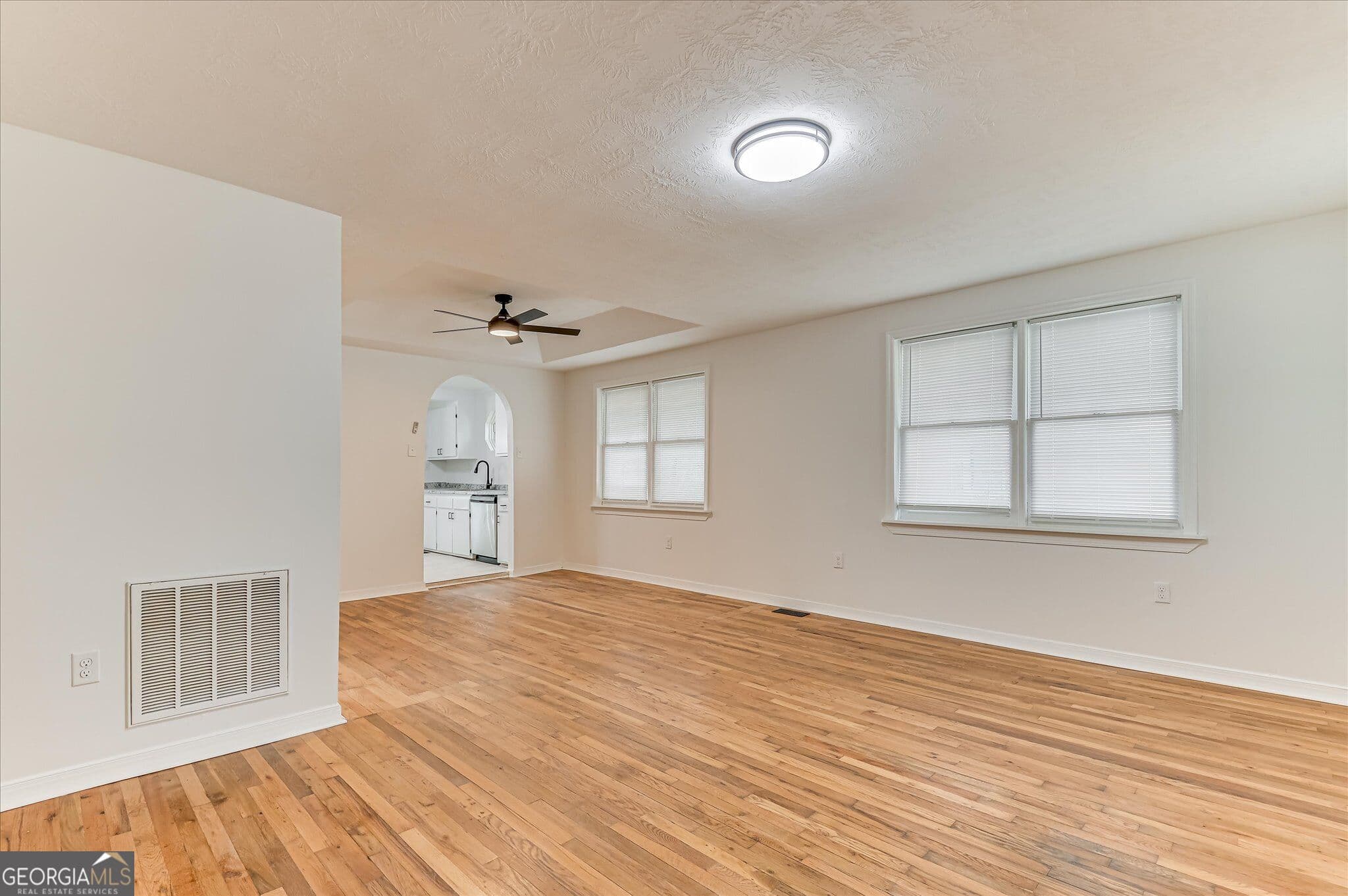 3 bedroom, 2 bathroom, 1,754 sq ft single family residence for sale at 2012 Pennsylvania, Augusta, GA 30904 — photo 6