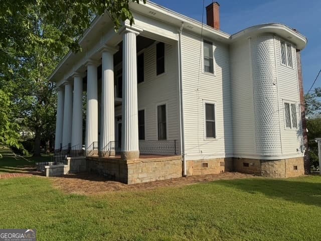 5 bedroom, 2.5 bathroom, 4,697 sq ft single family residence for sale at 222 W Church Street, Lexington, GA 30648 — photo 3