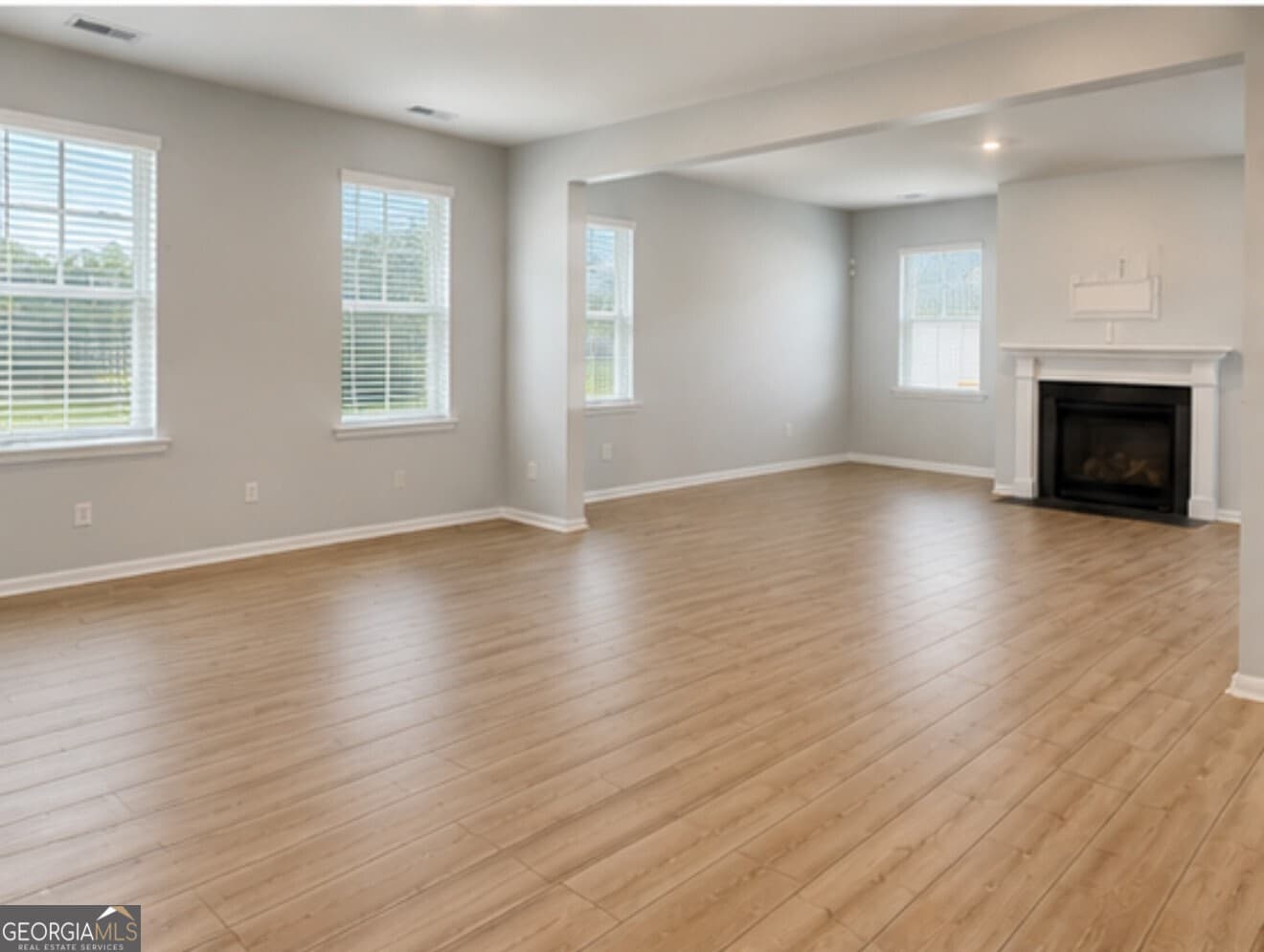 4 bedroom, 3 bathroom, 7,884 sq ft single family residence for sale at 234 Lillan Street, Rincon, GA 31326 — photo 5