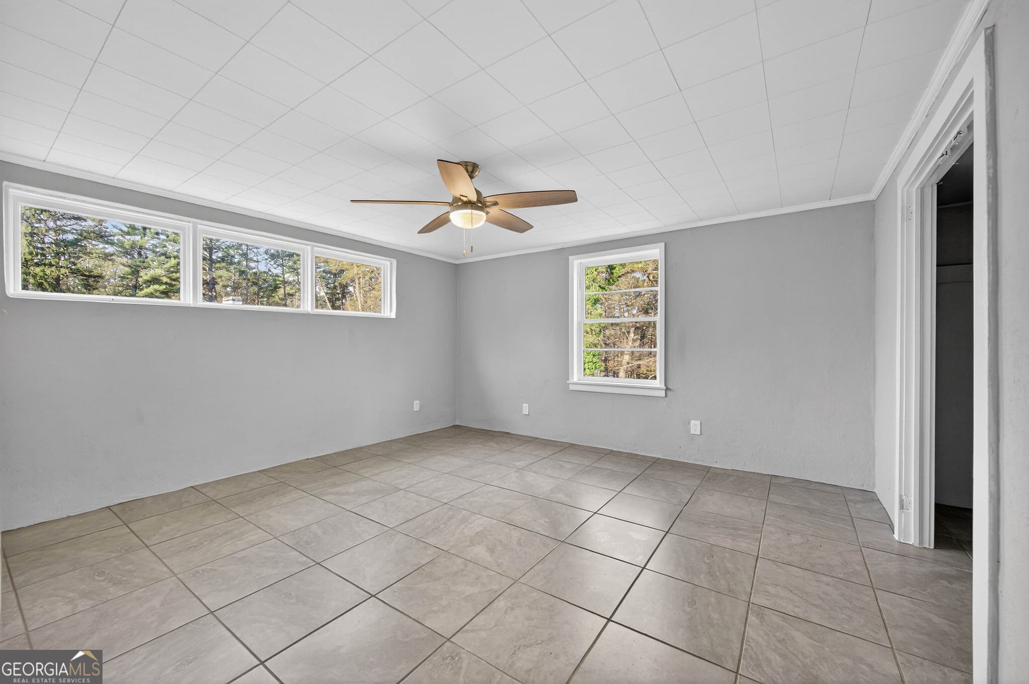 3 bedroom, 1.5 bathroom, 1,800 sq ft single family residence for rent at 3460 Maynard Circle, Gainesville, GA 30506 for $2,000 a month — photo 6