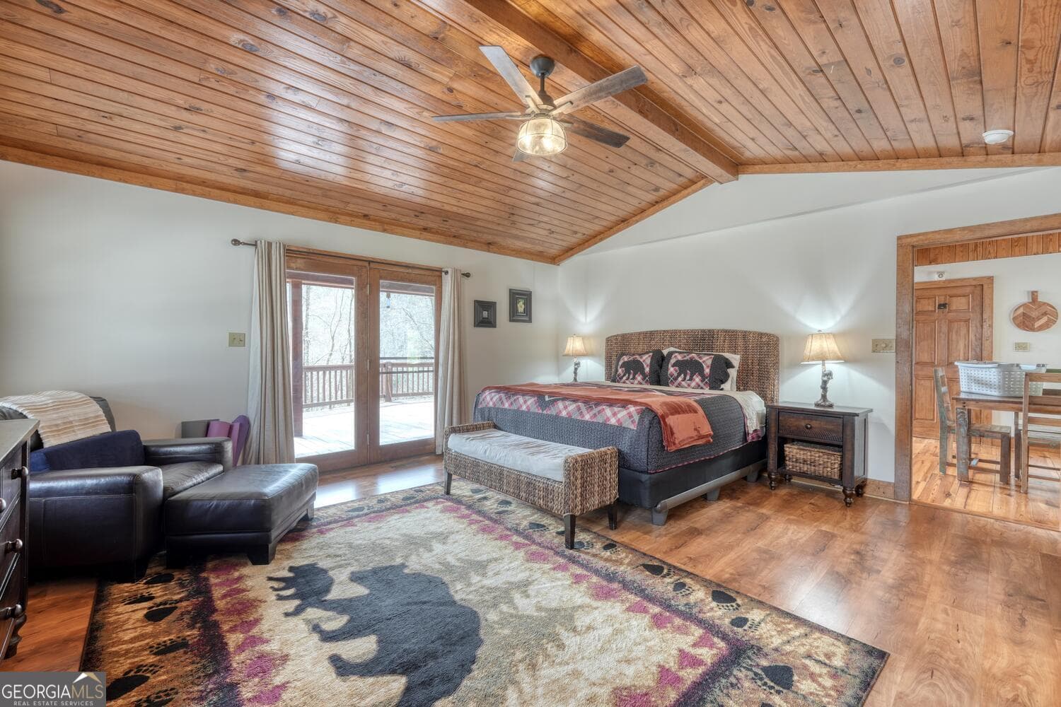 3 bedroom, 3 bathroom cabin,single family residence for sale at 575 Carolina Springs Lane, Franklin, NC 28734 — photo 6