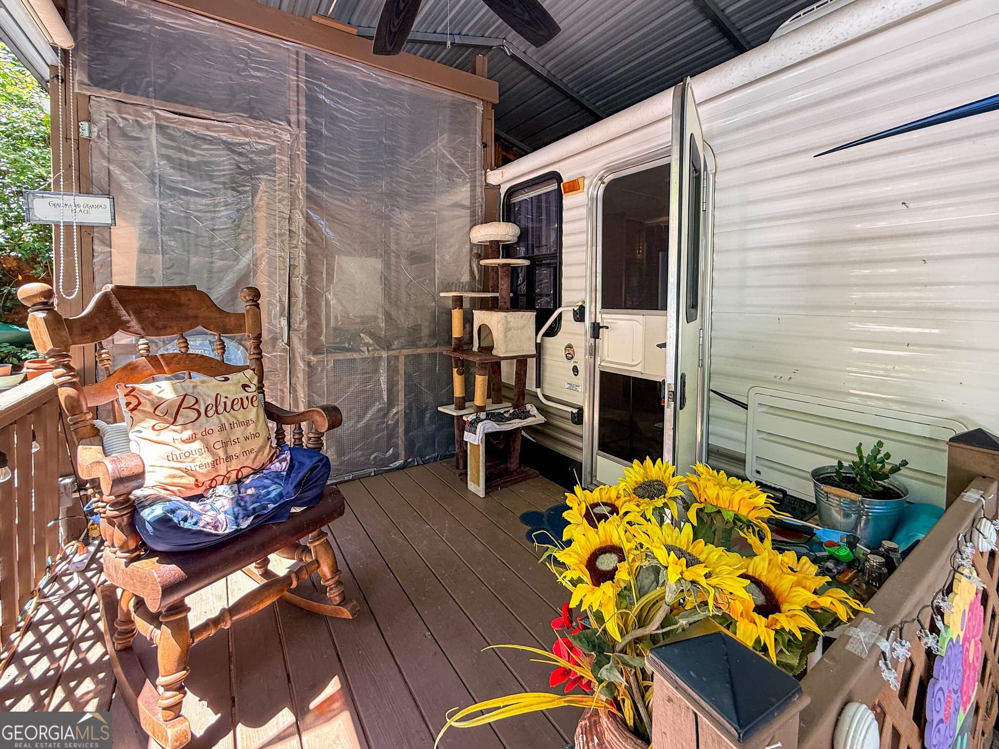 1 bedroom, 1 bathroom, 300 sq ft single family residence for sale at 158 Canyon Pass Drive, Cleveland, GA 30528 — photo 3