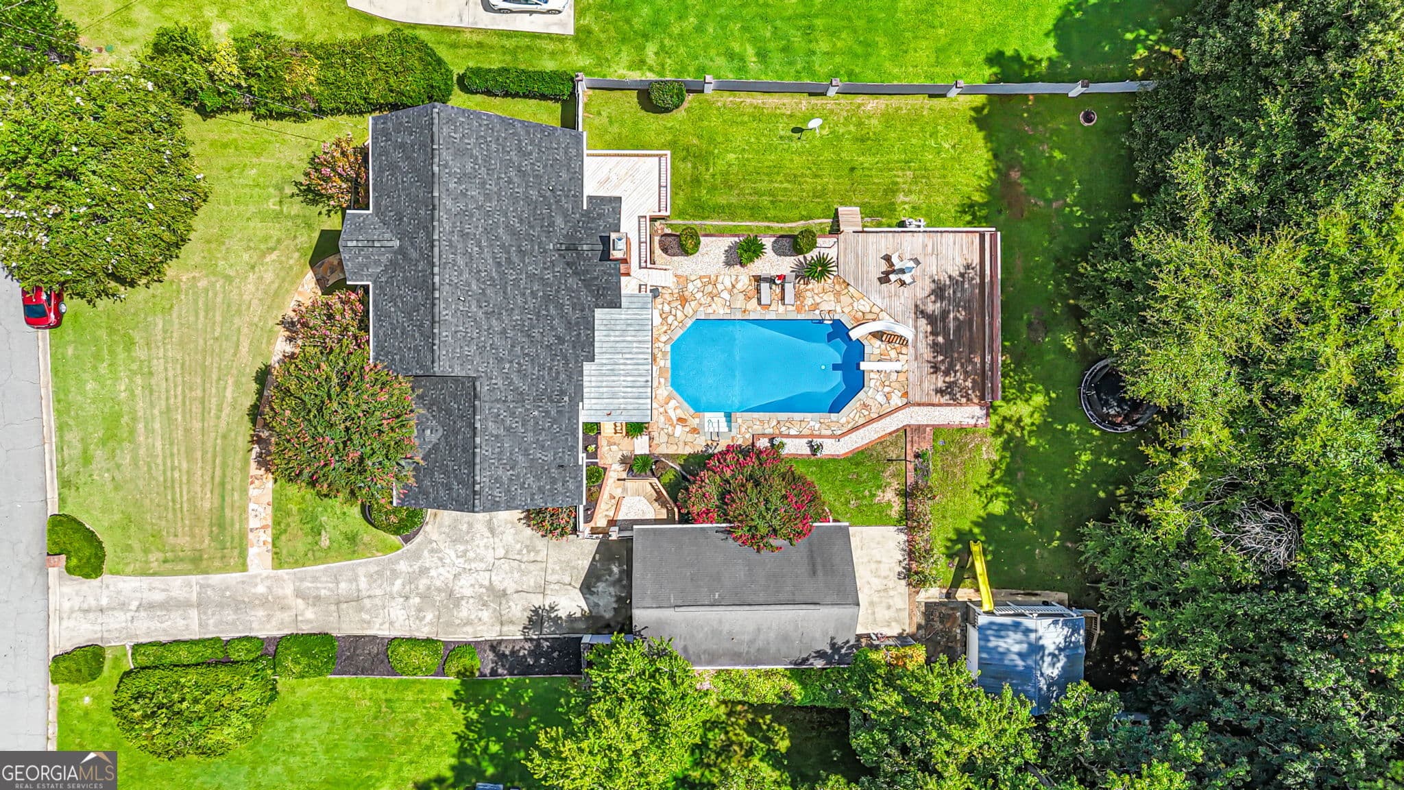 4 bedroom, 3.5 bathroom, 3,209 sq ft single family residence for sale at 1030 Hickory Ridge Drive, Macon, GA 31204 — photo 4