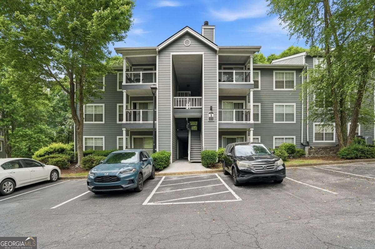 1 bedroom, 1 bathroom, 772 sq ft condominium sold at 1204 Santa Fe Parkway R, Atlanta, GA 30350