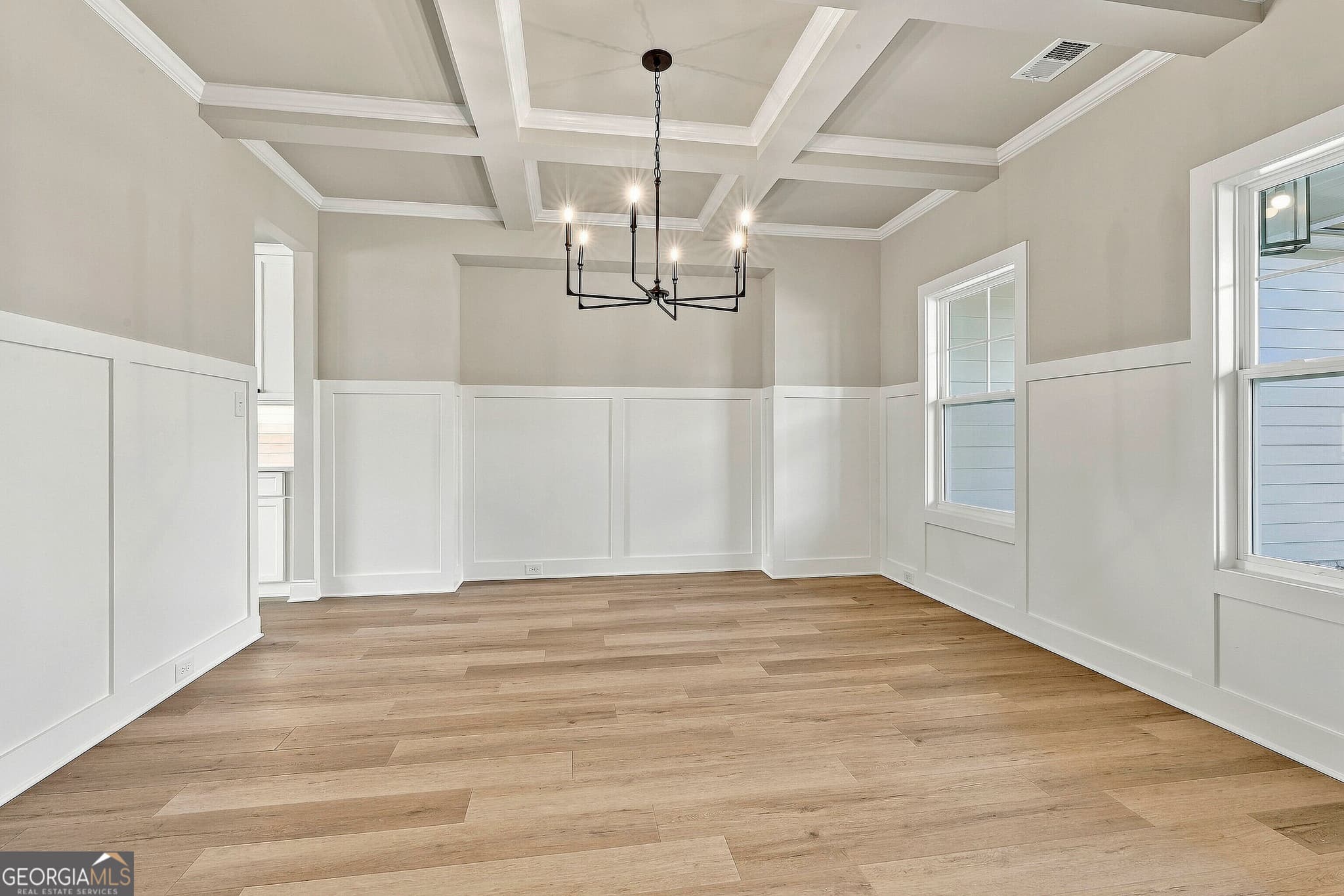 5 bedroom, 4.5 bathroom, 3,662 sq ft single family residence for sale at 704 Inman Road 3, Fayetteville, GA 30215 — photo 7