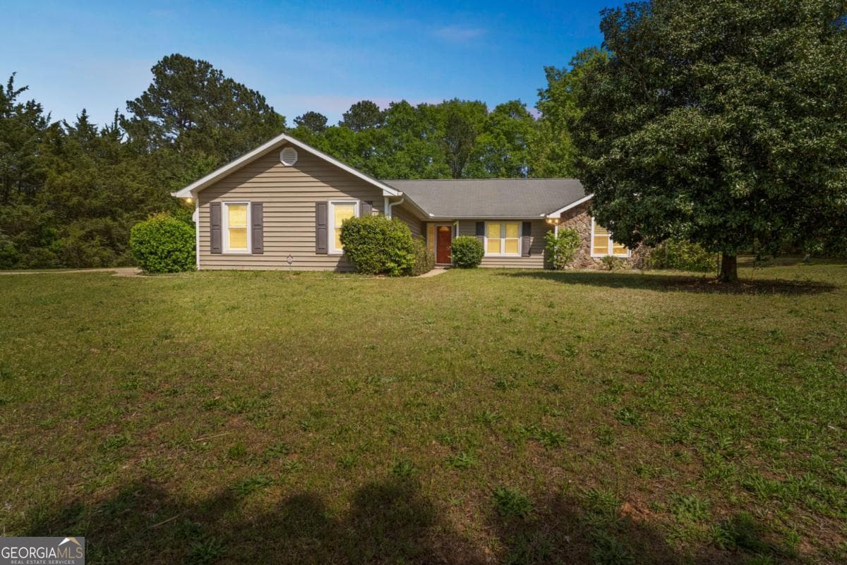3 bedroom, 2 bathroom, 2,002 sq ft single family residence sold at 110 Tamarack Trail, Mcdonough, GA 30252