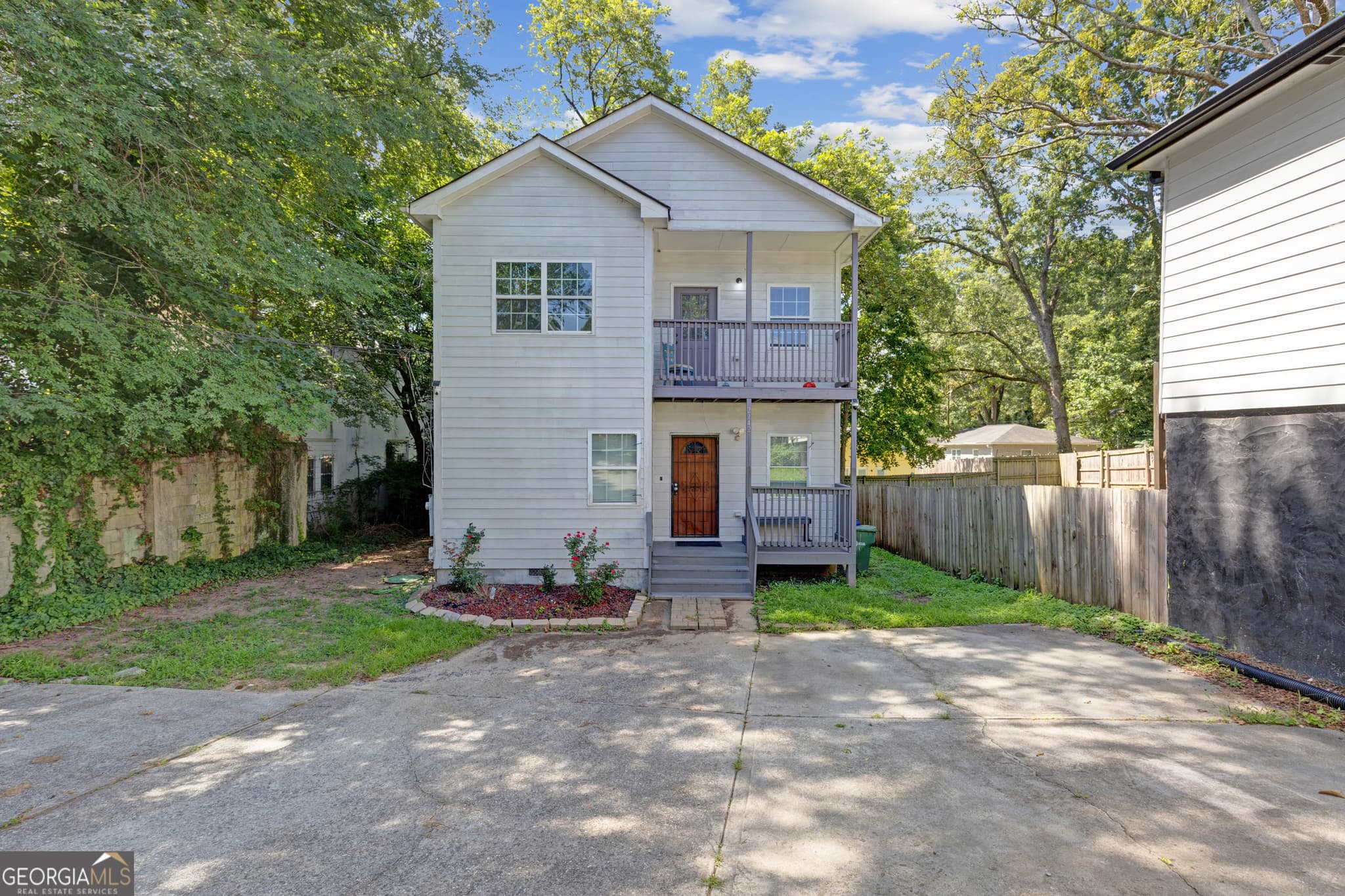 multi family for sale at 2142 Martin Luther King JR Drive, Atlanta, GA 30310 — photo 2
