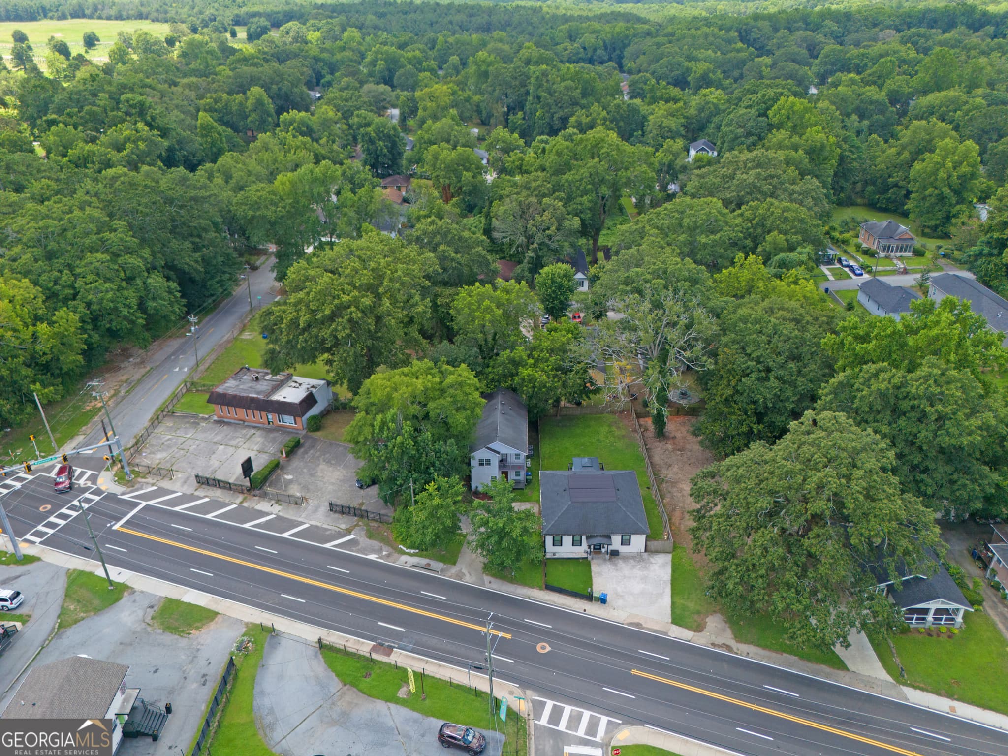 multi family for sale at 2142 Martin Luther King JR Drive, Atlanta, GA 30310 — photo 6