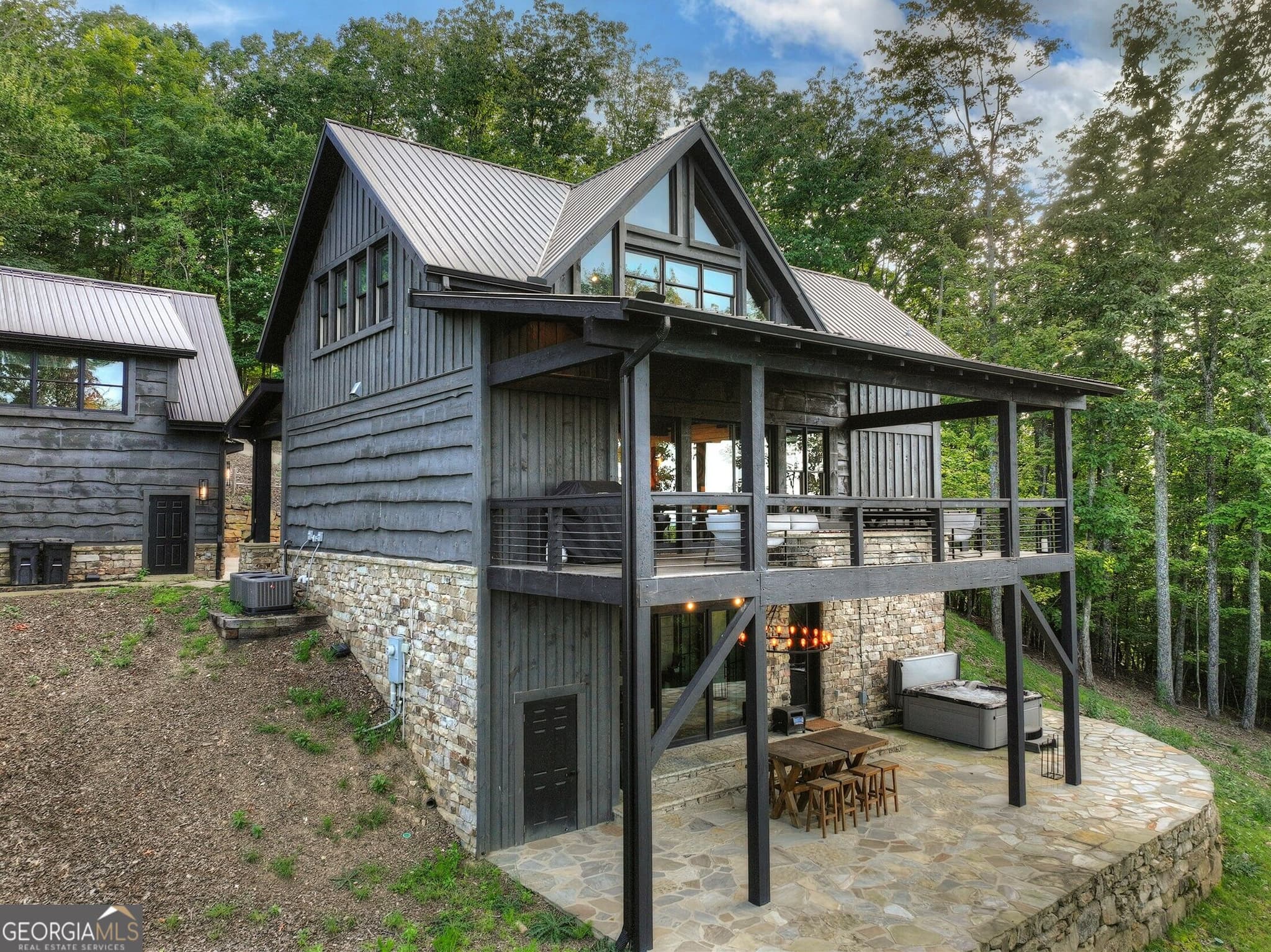 3 bedroom, 3.5 bathroom, 4,104 sq ft cabin,single family residence for sale at 224 Eagle Ridge, Morganton, GA 30560 — photo 7