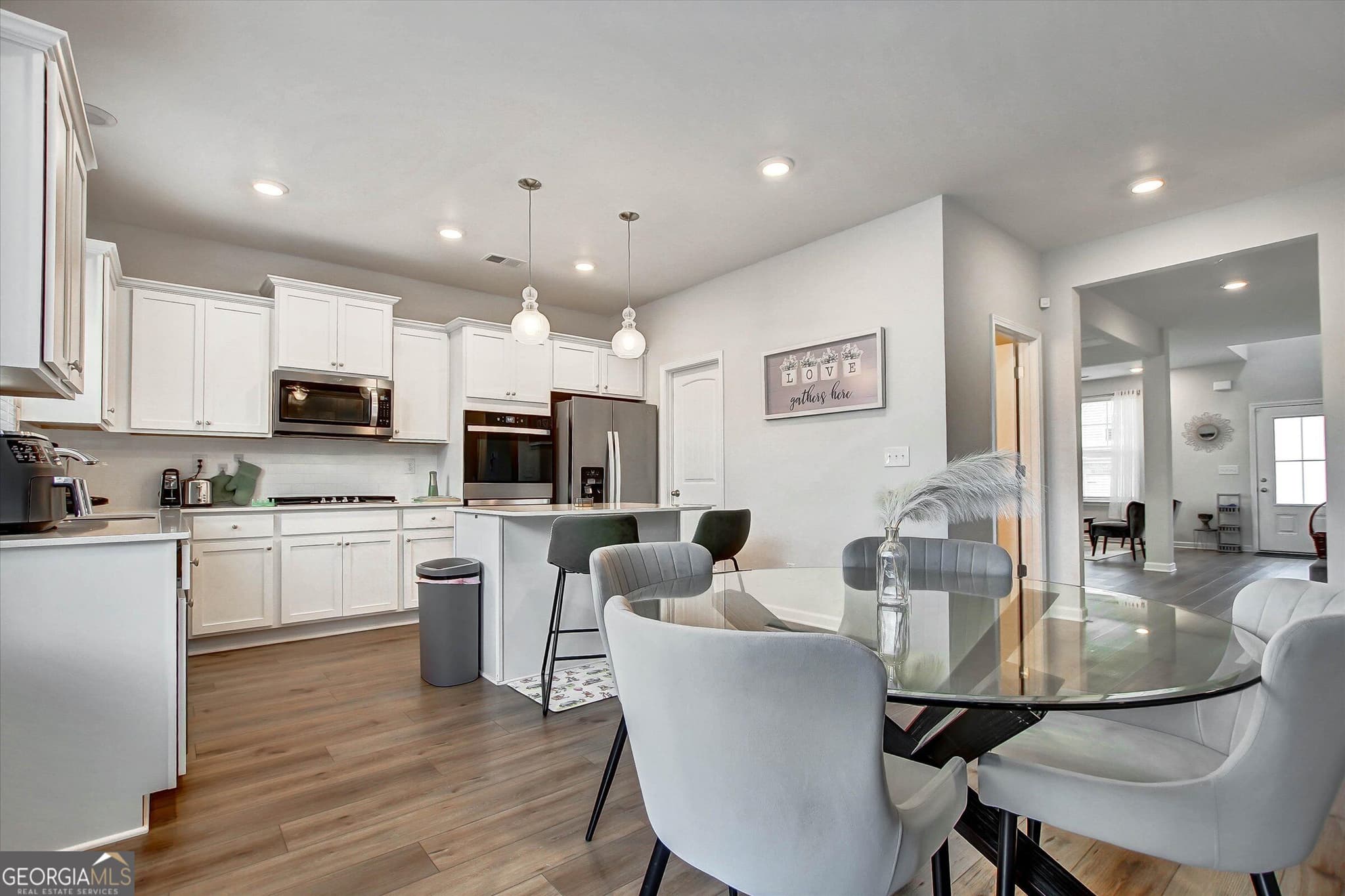 4 bedroom, 2.5 bathroom, 2,736 sq ft single family residence for sale at 3020 Greg Trail, Fayetteville, GA 30214 — photo 8