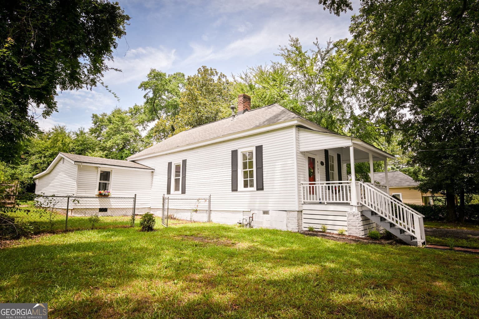3 bedroom, 1 bathroom, 1,432 sq ft single family residence for sale at 4131 Lott Street, Covington, GA 30014 — photo 5