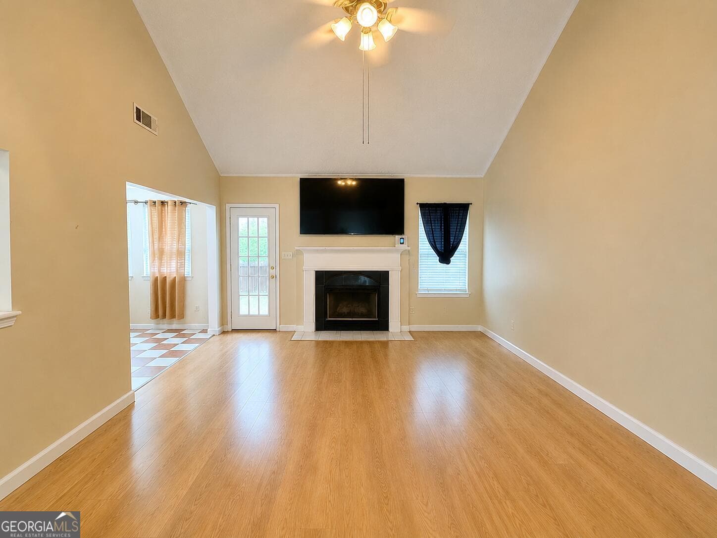 4 bedroom, 3 bathroom, 1,460 sq ft single family residence for sale at 129 Hampton Brook Drive, Hampton, GA 30228 — photo 6