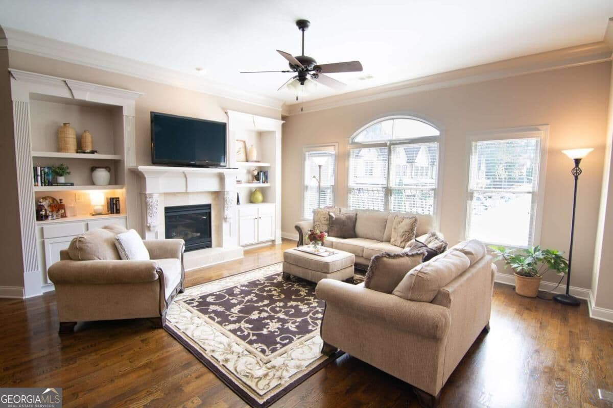 3 bedroom, 3.5 bathroom, 2,900 sq ft townhouse for sale at 1154 Water Grass Way, Lawrenceville, GA 30045 — photo 6