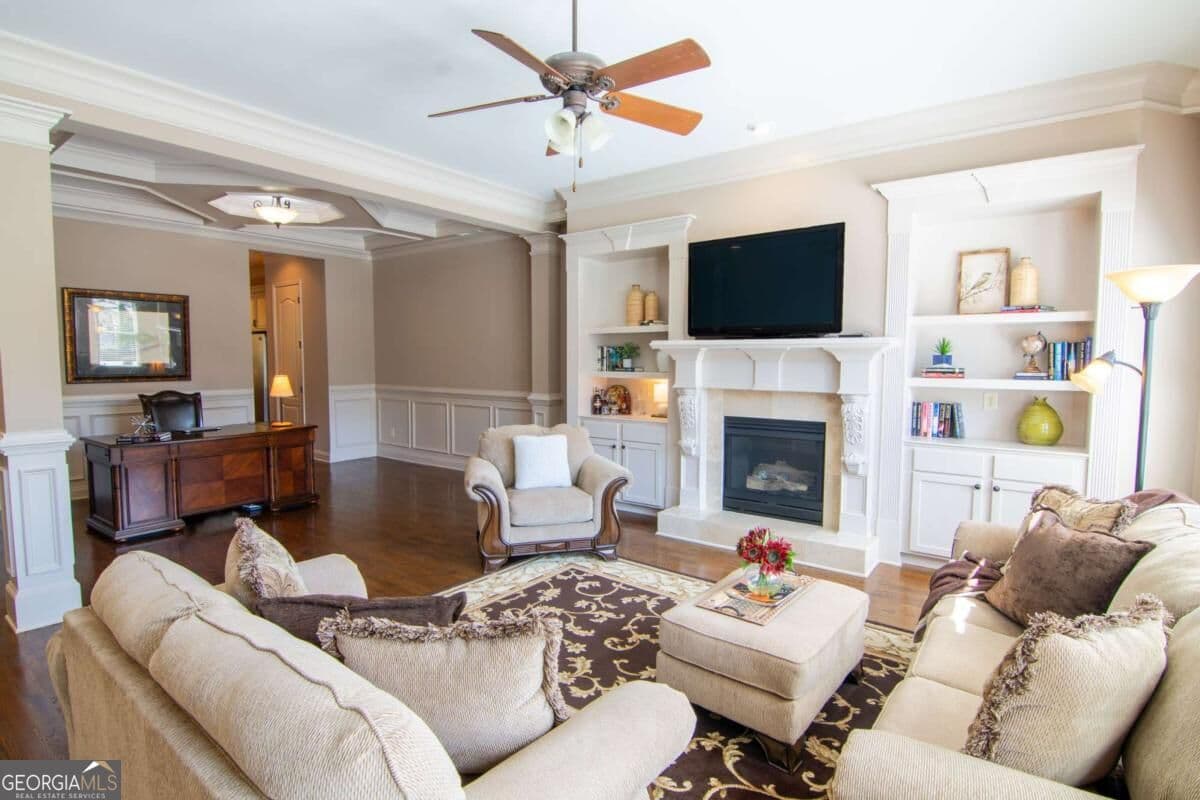 3 bedroom, 3.5 bathroom, 2,900 sq ft townhouse for sale at 1154 Water Grass Way, Lawrenceville, GA 30045 — photo 8
