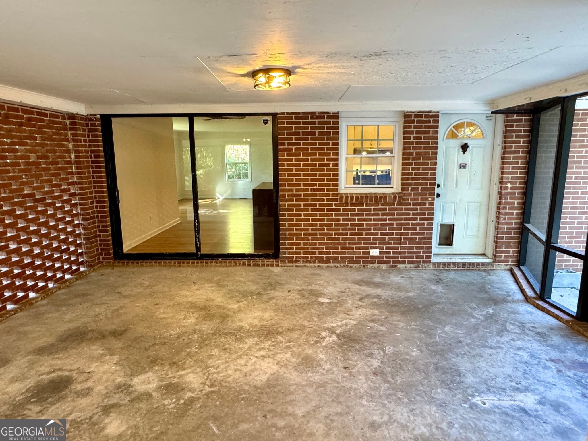3 bedroom, 2 bathroom, 2,186 sq ft single family residence for sale at 1079 Normandy Road, Macon, GA 31210 — photo 5