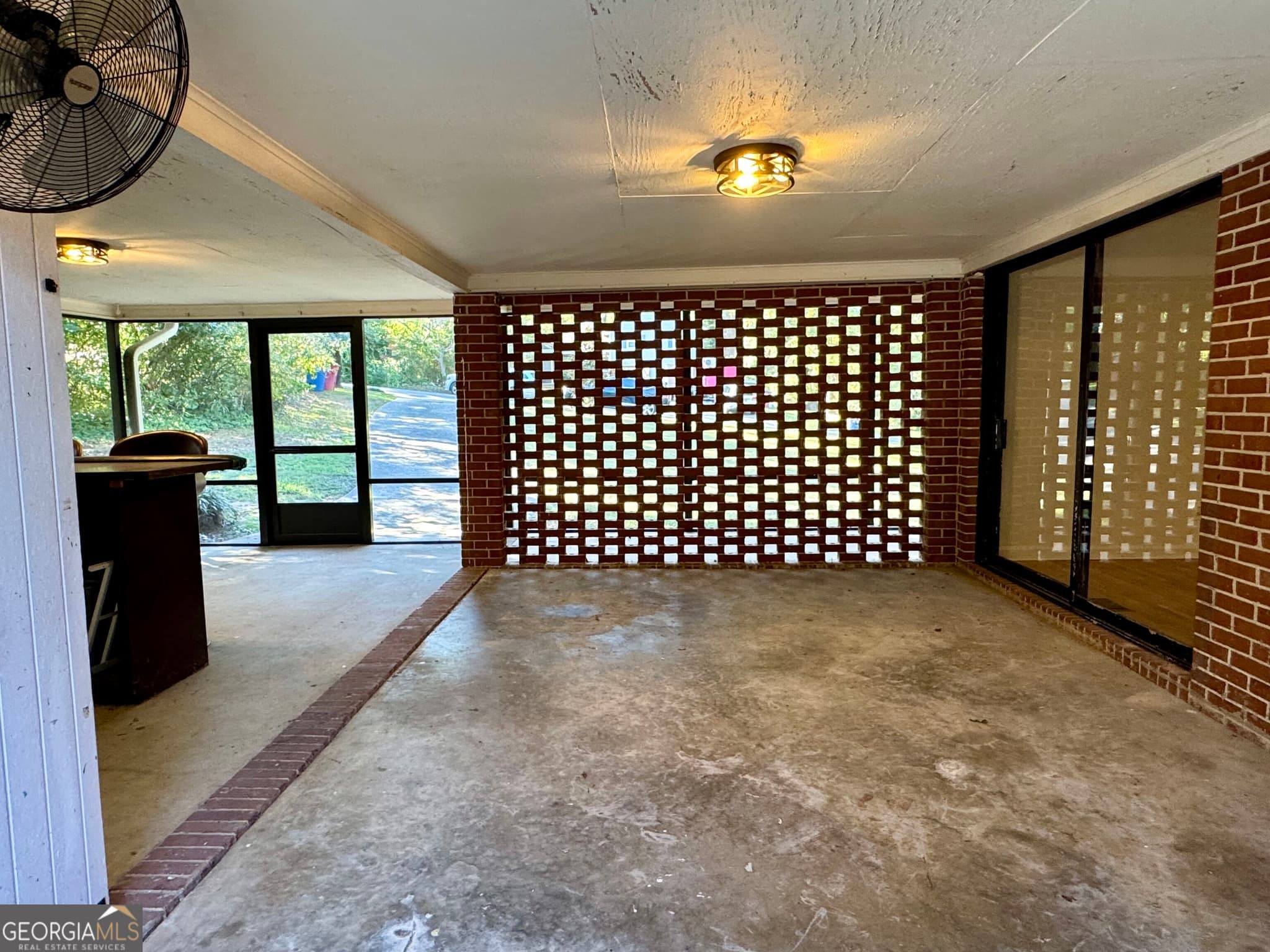 3 bedroom, 2 bathroom, 2,186 sq ft single family residence for sale at 1079 Normandy Road, Macon, GA 31210 — photo 4