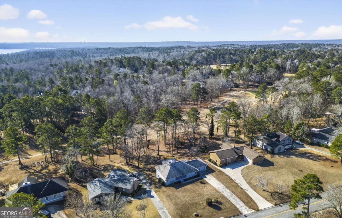 3 bedroom, 2 bathroom, 1,919 sq ft single family residence for sale at 363 River North Boulevard, Macon, GA 31211 — photo 7