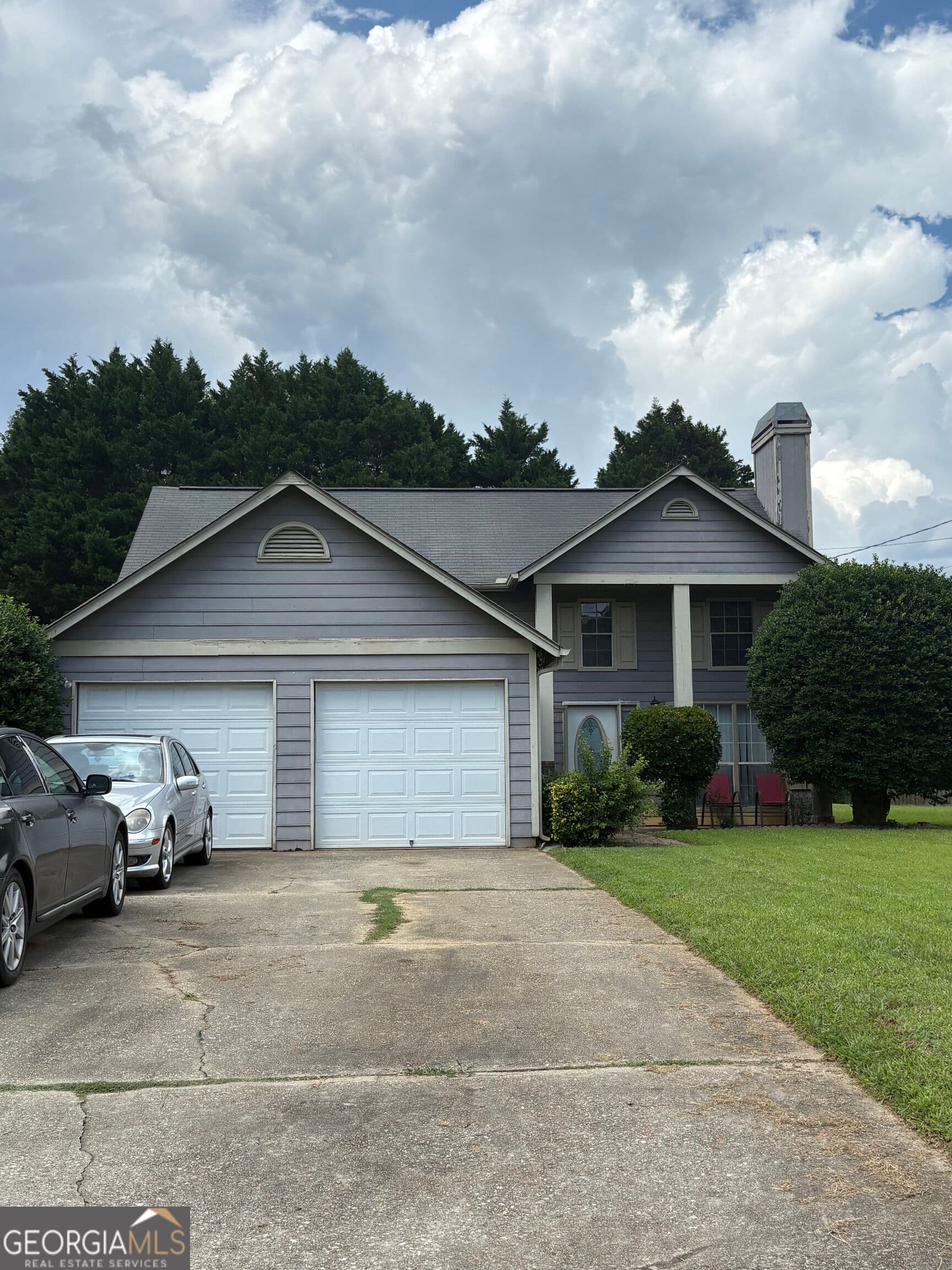 4 bedroom, 2 bathroom, 1,872 sq ft single family residence for sale at 469 Camp Hill Lane, Jonesboro, GA 30238 — photo 1 of 5